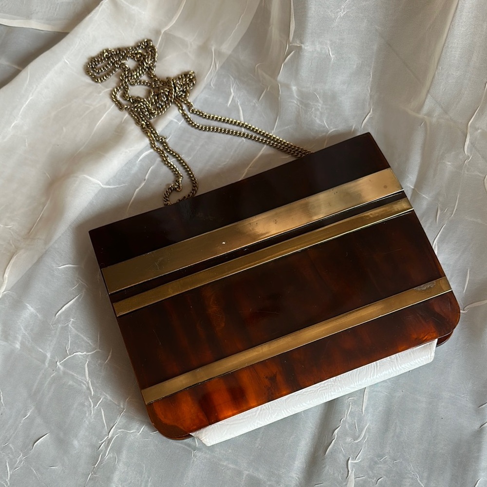 Vintage 60’s Ronay Lucite Metal Tortoise Purse with good chain